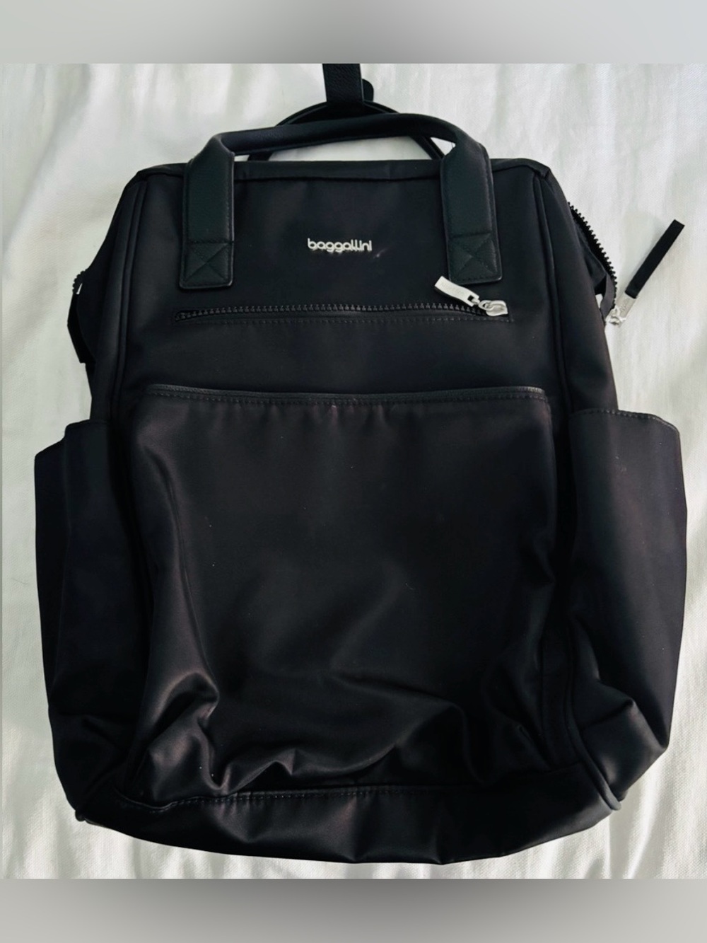 EUC Baggallini Black Backpack